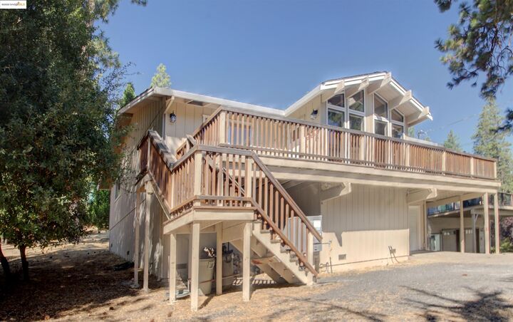 Property Photo:  13150 Wells Fargo Dr  CA 95321 