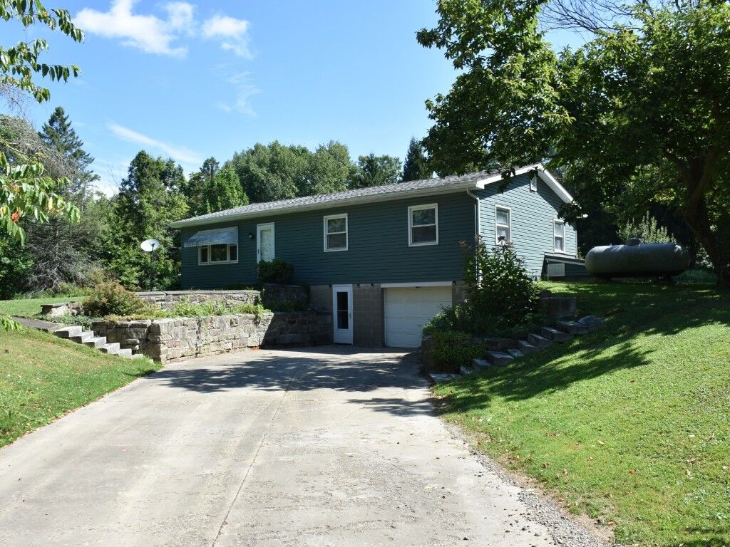 Property Photo: 14842 Cox Road PA 16327