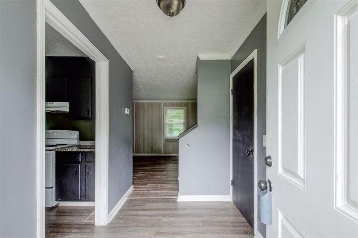 Property Photo: 2193 Kings Forest Drive SE GA 30013