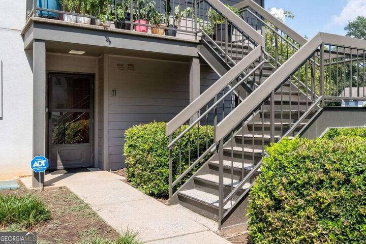 Property Photo: 11 Finch Trail NE GA 30308