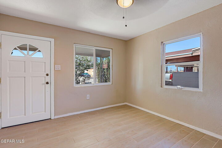 Property Photo: 6436 Shirley Avenue TX 79905