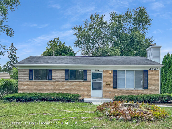 Property Photo: 3424 S Catherine Street MI 48911
