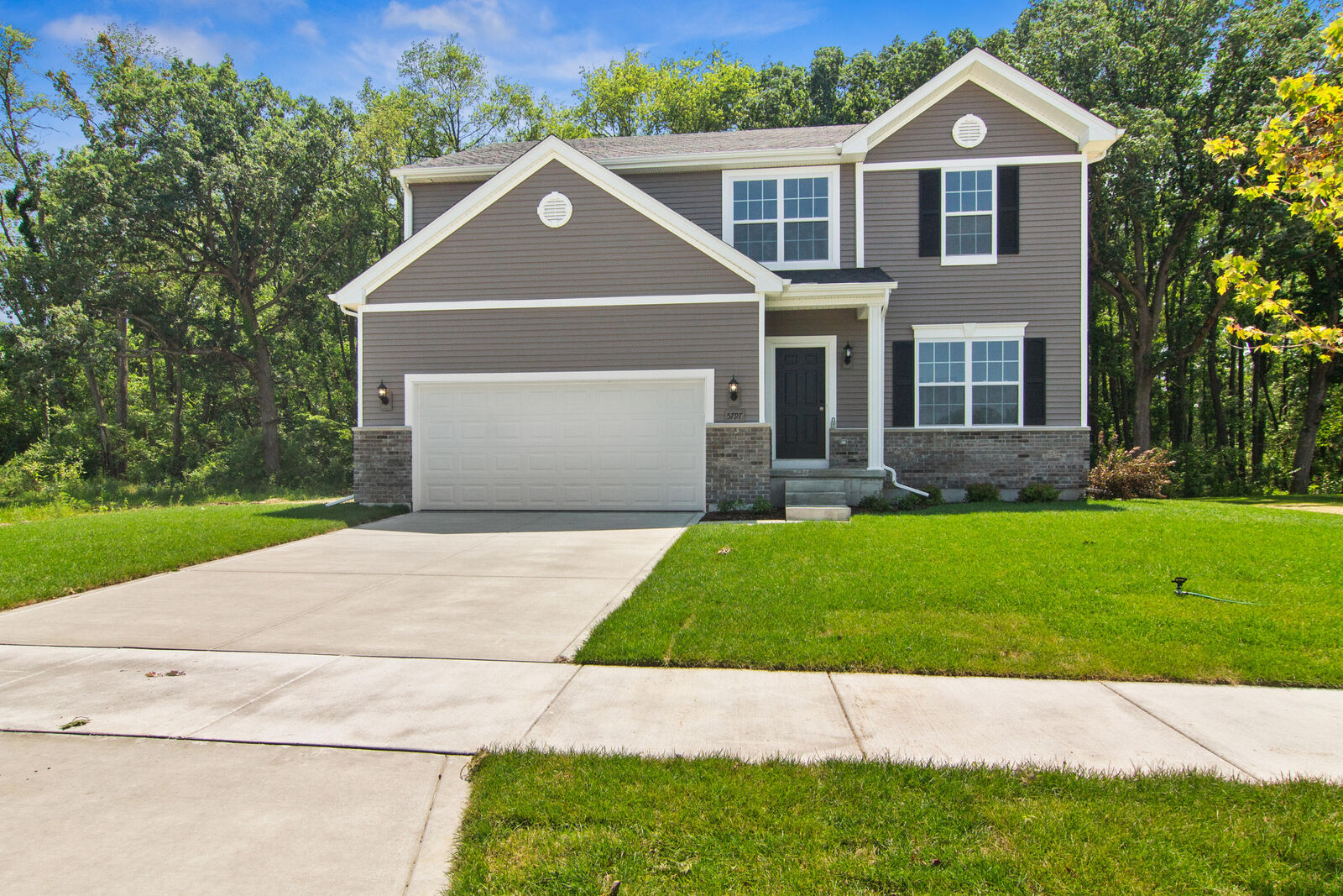 Property Photo: 3074 Fawn Lane IN 46368