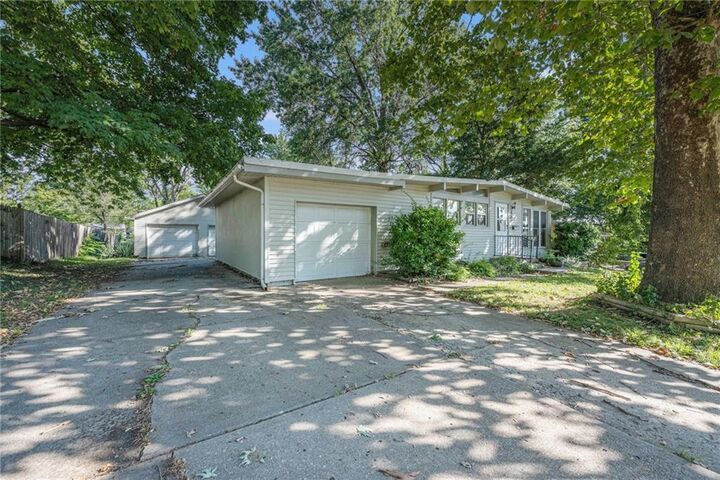 Property Photo:  823 Reed Street  MO 64068 