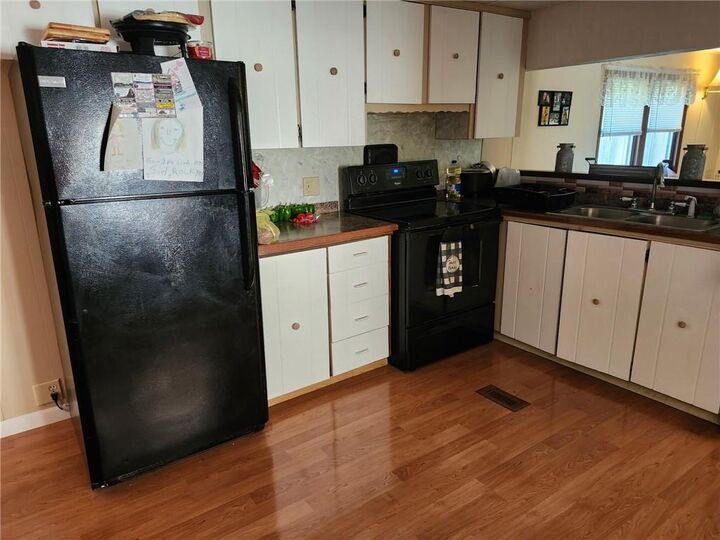 Property Photo: 503 Caspian Avenue MO 64673