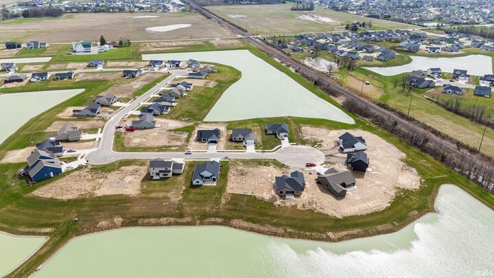Property Photo:  885 Zenos Boulevard  IN 46818 