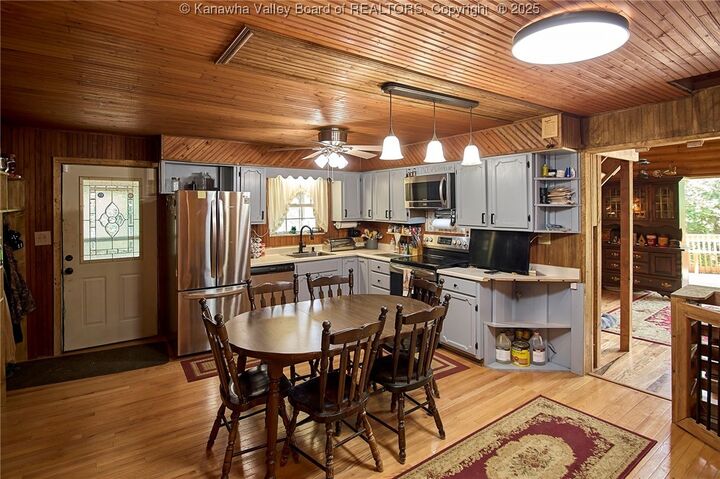 Property Photo: 39 Stollinball Road WV 25508