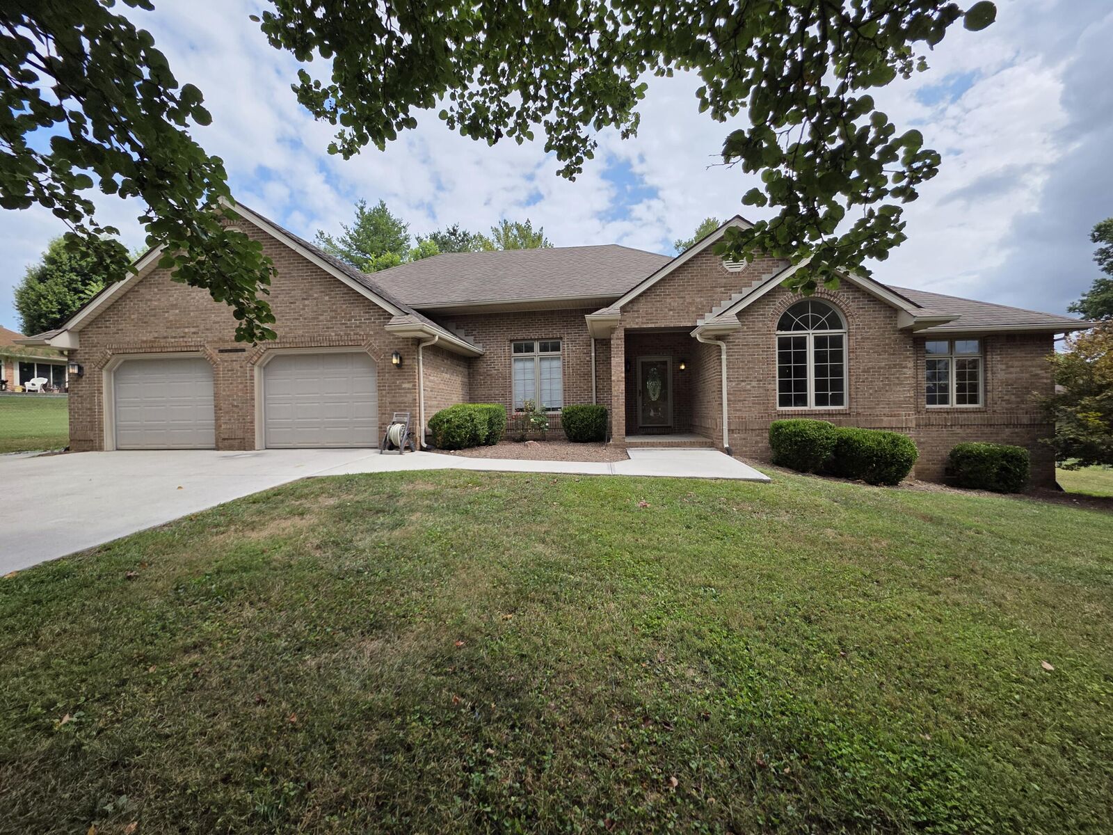 Property Photo:  42 Ironwood Drive  KY 42503 