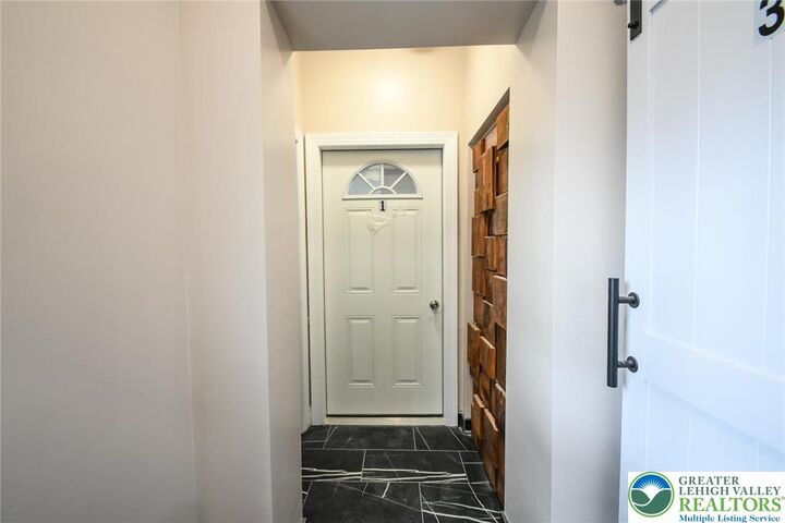 Property Photo: 459 W Linden 1-A PA 18102