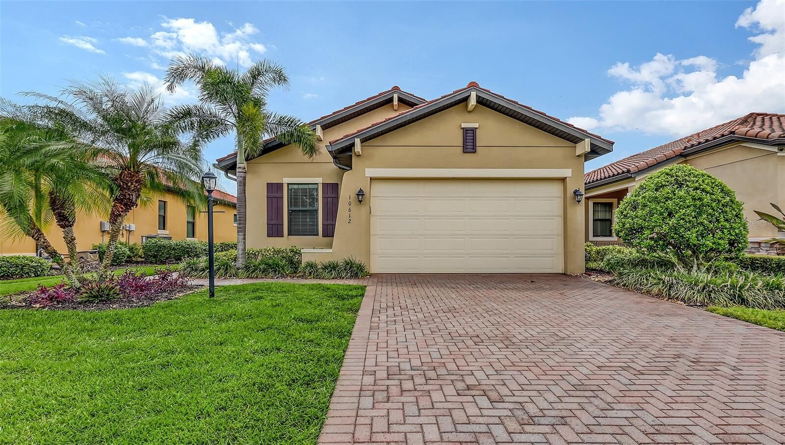 Property Photo: 10612 Glencorse Terrace FL 34211