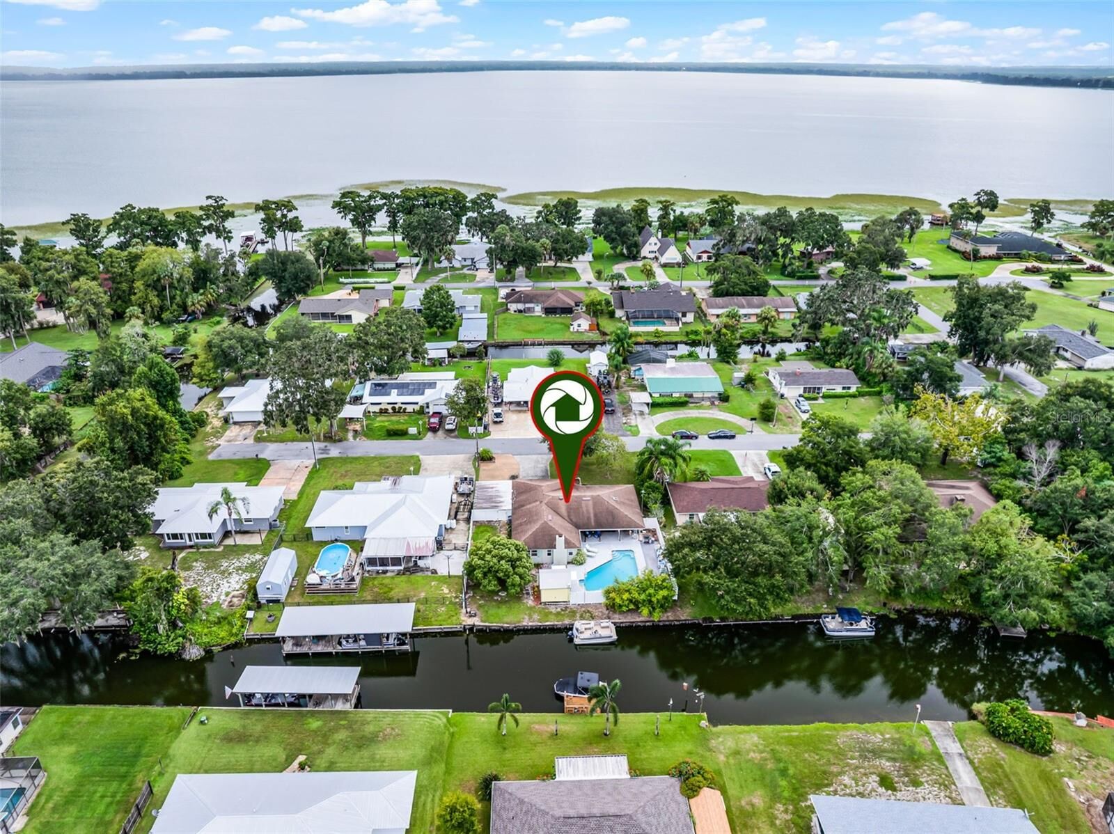 Property Photo:  4805 Oak Acres Drive  FL 33898 