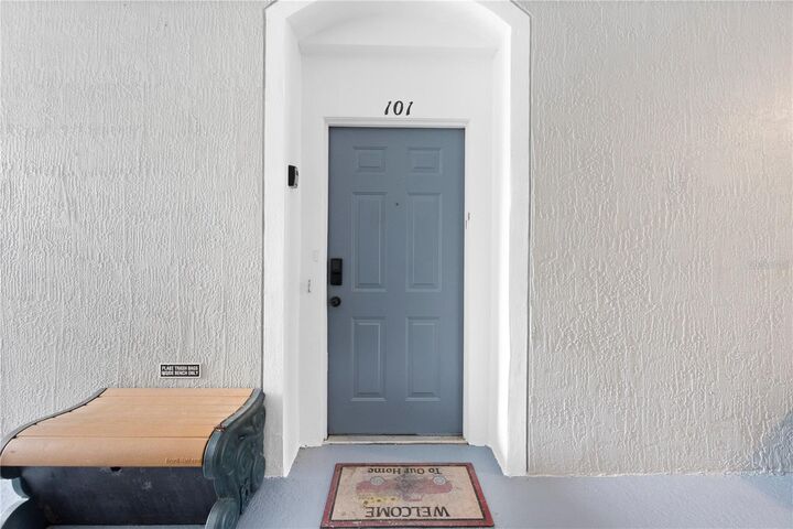 Property Photo: 2302 Silver Palm Drive 101 FL 34747