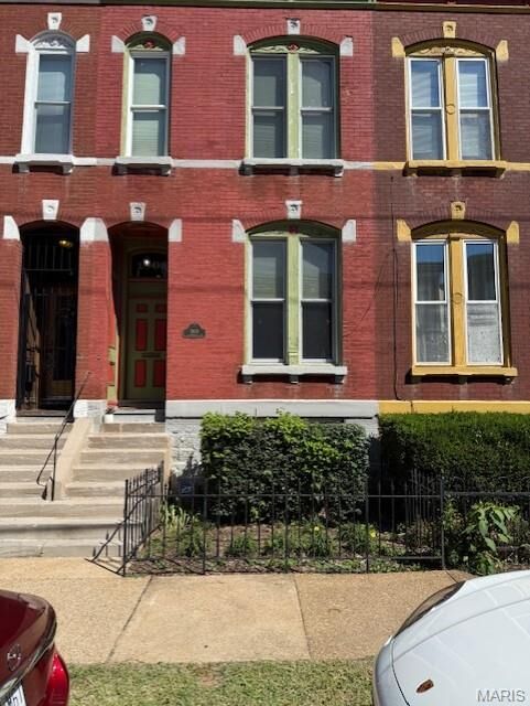 Property Photo: 1908 California Avenue MO 63104