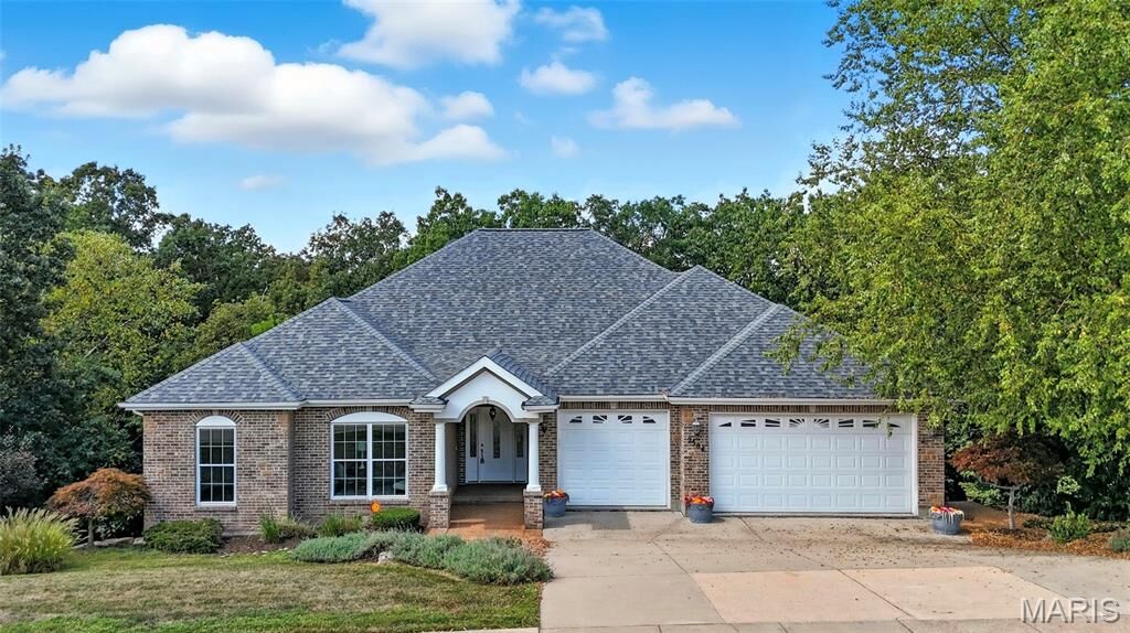 Property Photo: 2584 Glen View Drive MO 63069