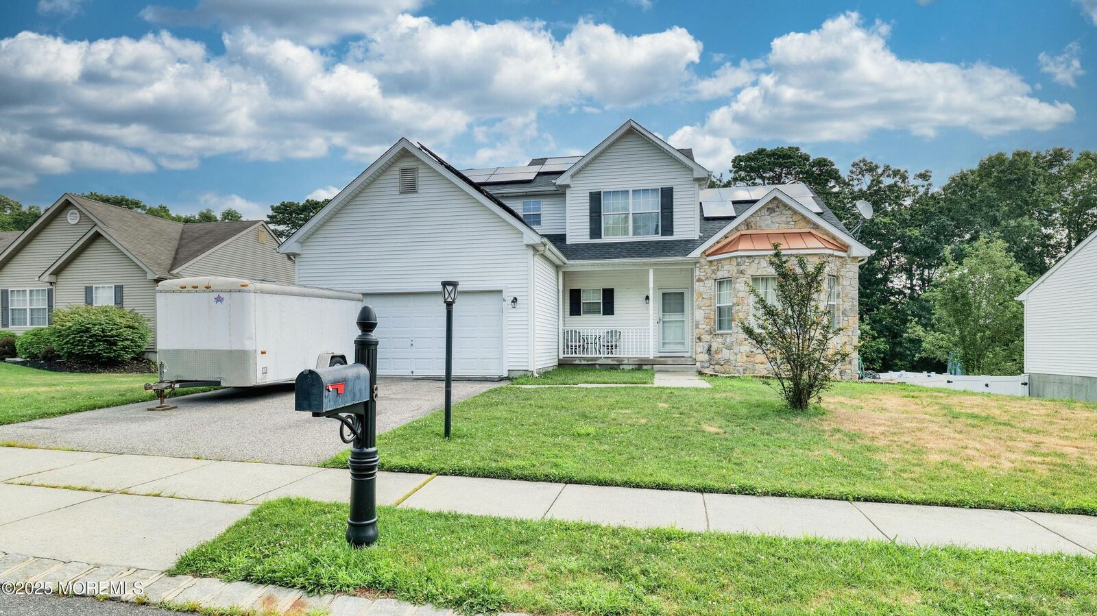 Property Photo:  8 Springgate Court  NJ 08087