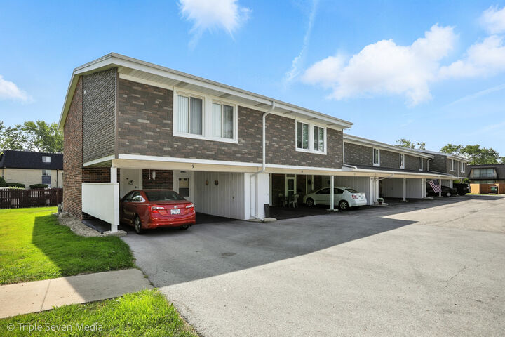 10 Cour Masson  Palos Hills IL 60465 photo