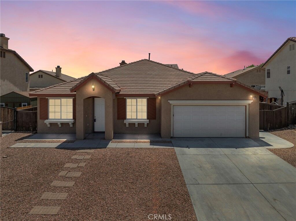 Property Photo: 13461 Somerset Street CA 92345