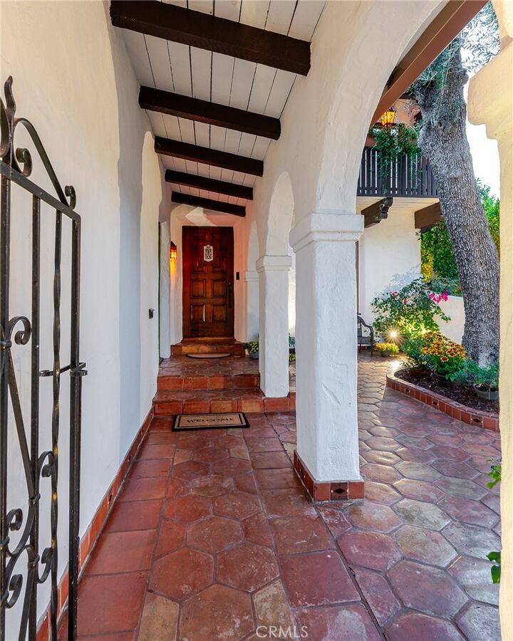 Property Photo: 1163 Geneva Street CA 91207