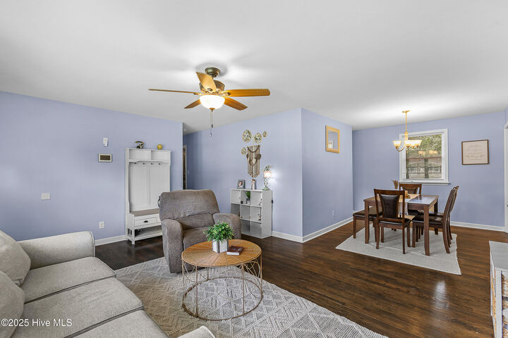 Property Photo:  814 Edgewood Drive  NC 28540 