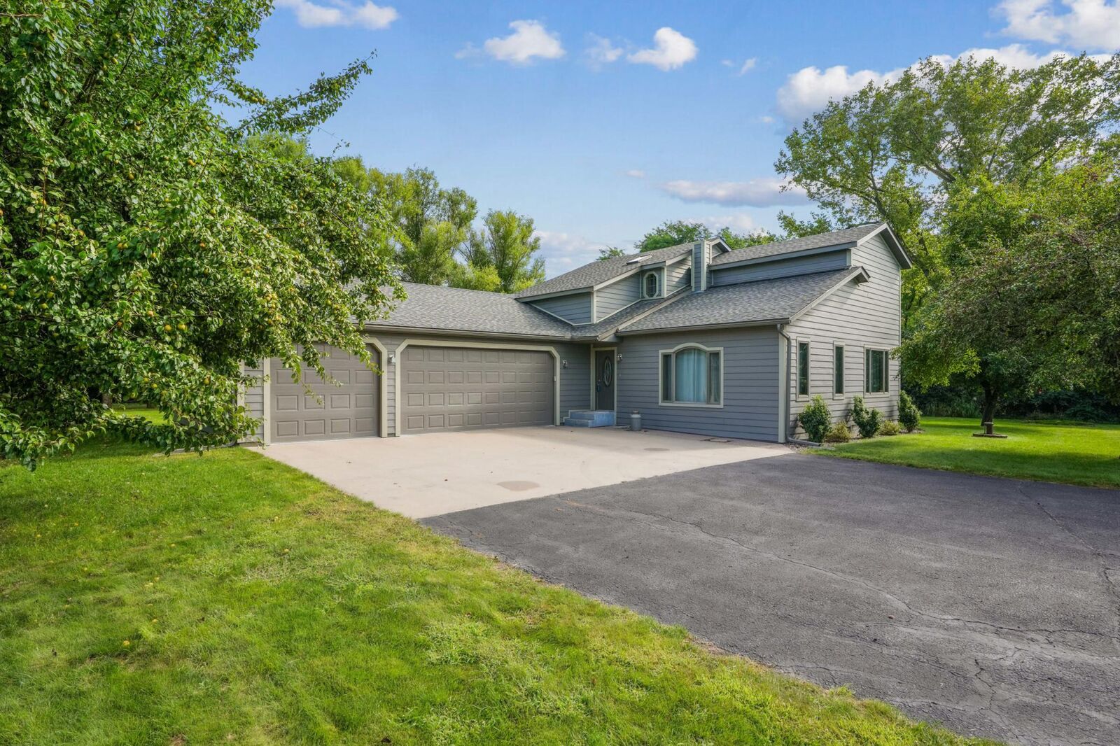 Property Photo: 406 S Fork Drive WI 54016