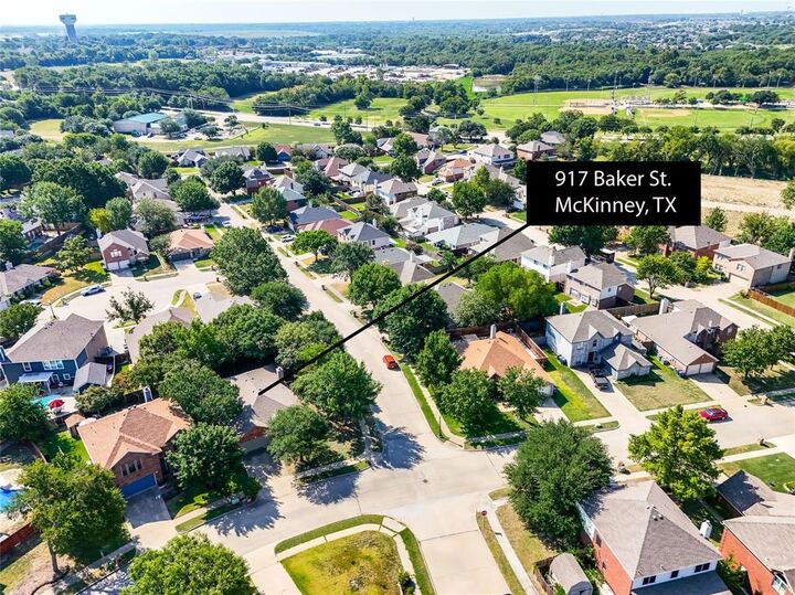 Property Photo: 917 Baker Street TX 75069