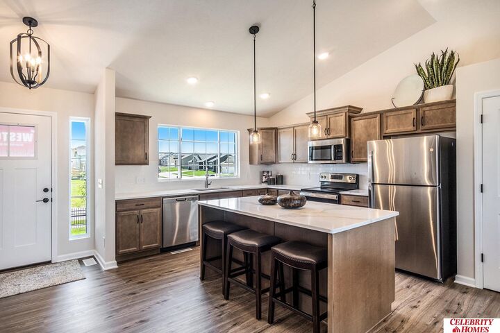 Property Photo: 12106 S 107 Street NE 68046