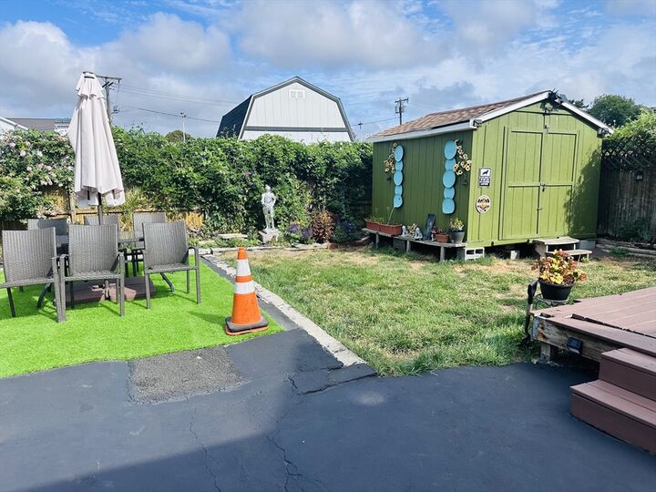 Property Photo: 10 Marianna St MA 01902