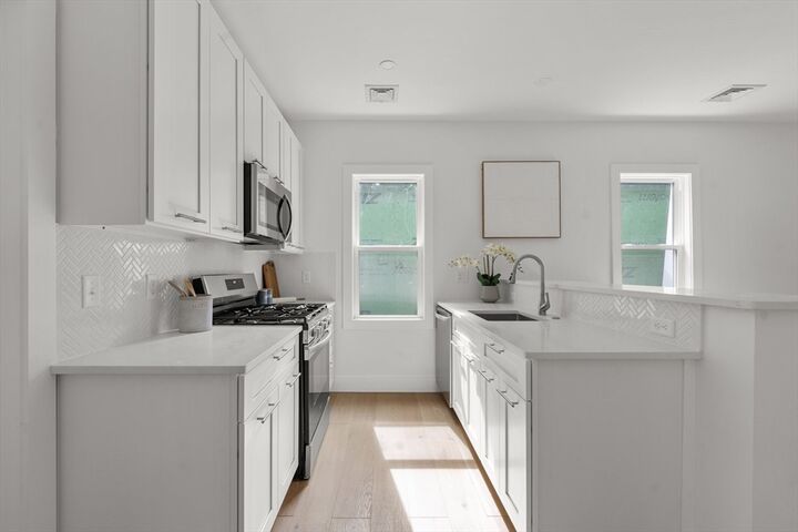 Property Photo:  222 Columbia 2  MA 02139 