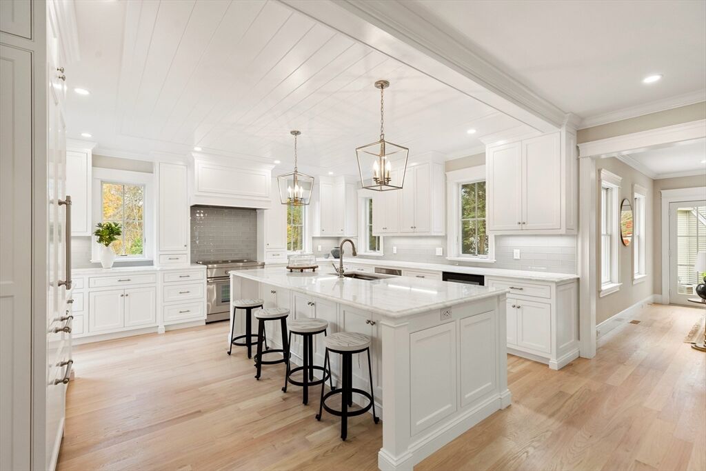 Property Photo: 6 Revolutionary Road MA 02421