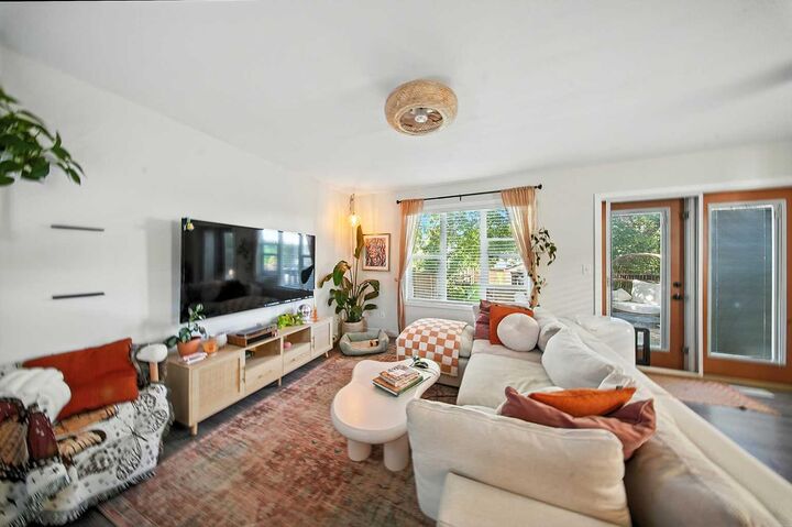 Property Photo:  4628 45 Street  AB T4S 1P1 