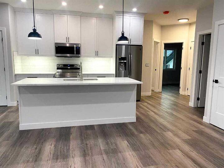 Property Photo: 1209 Westview Drive AB T0M 0K0