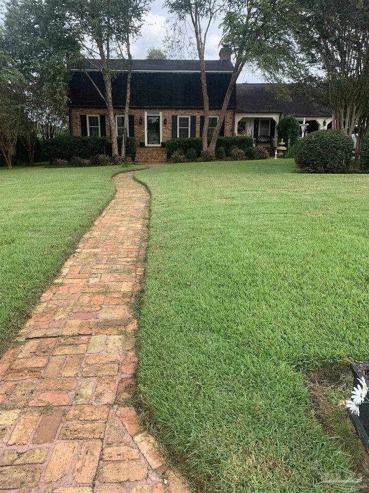 8892 Scenic Hills Dr  Pensacola FL 32514 photo