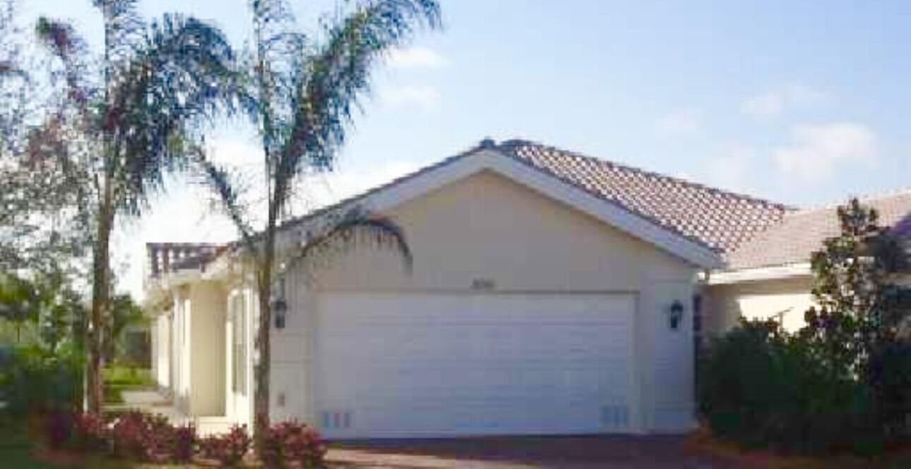 Property Photo: 8306 Quito Place FL 33414