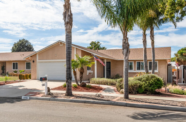 Property Photo: 10265 Darling Road CA 93004