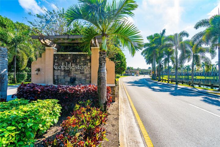 Property Photo: 14749 SW 9th St 3110 FL 33027