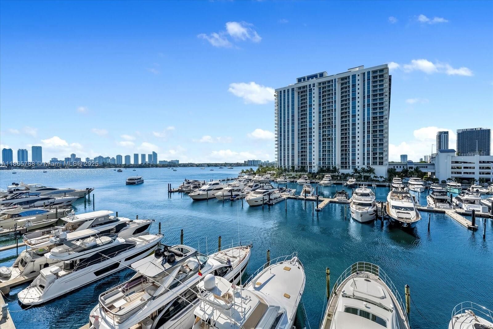 Property Photo: 17301 Biscayne Blvd 401 FL 33160