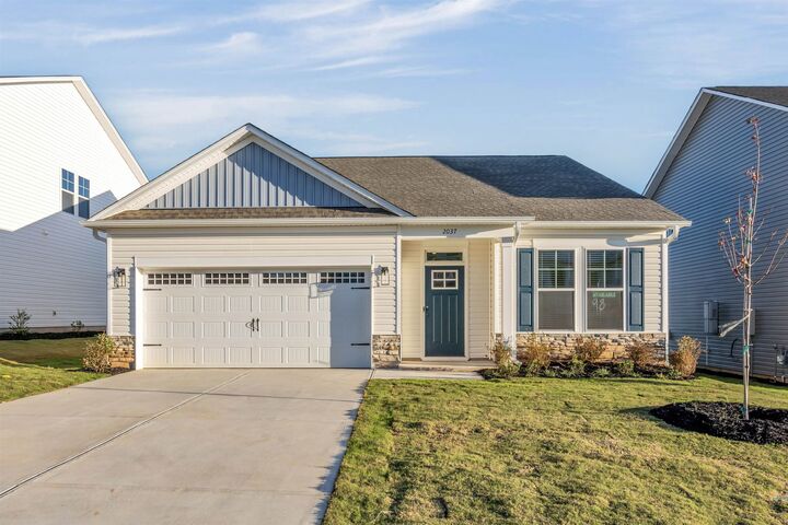 Property Photo:  2037 Halton Oaks Drive  SC 29303 