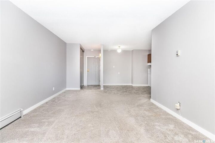 Property Photo: 415 Tait Court 307 SK S7H 5J9