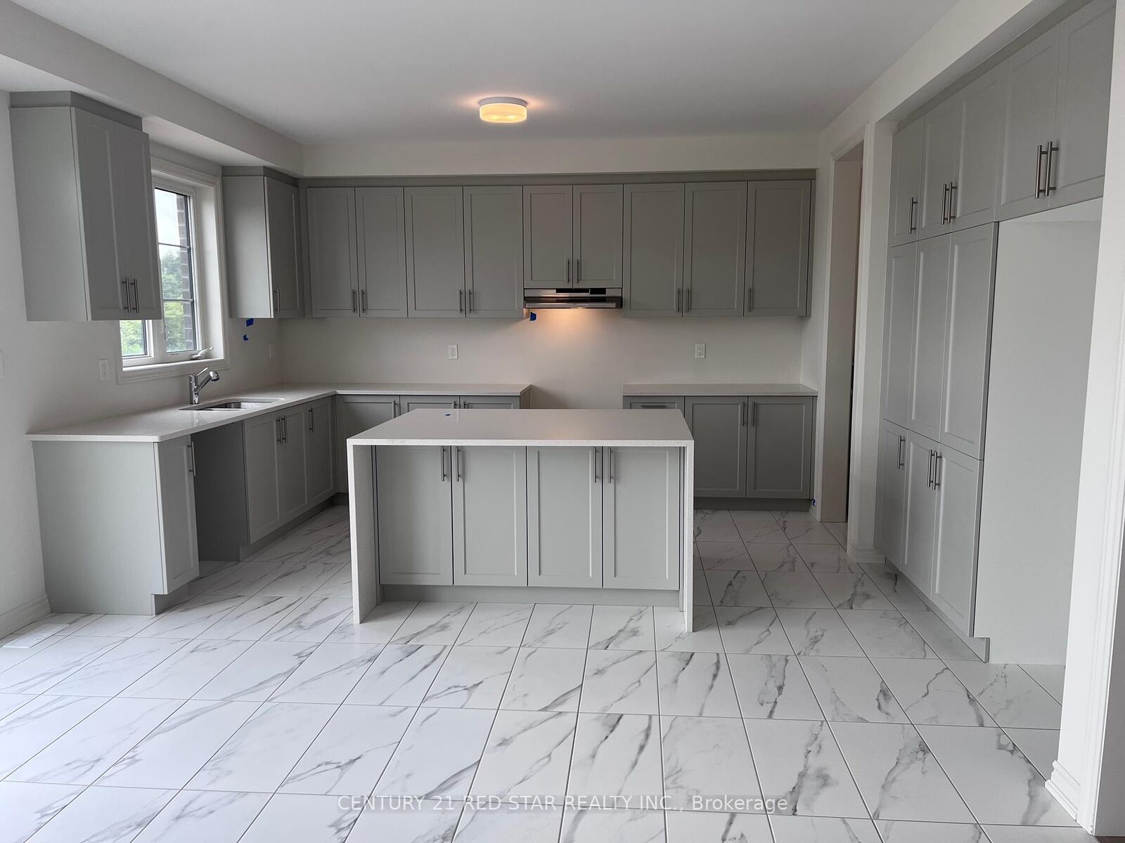Property Photo:  59 Sandhill Crescent  ON L0G 1W0 
