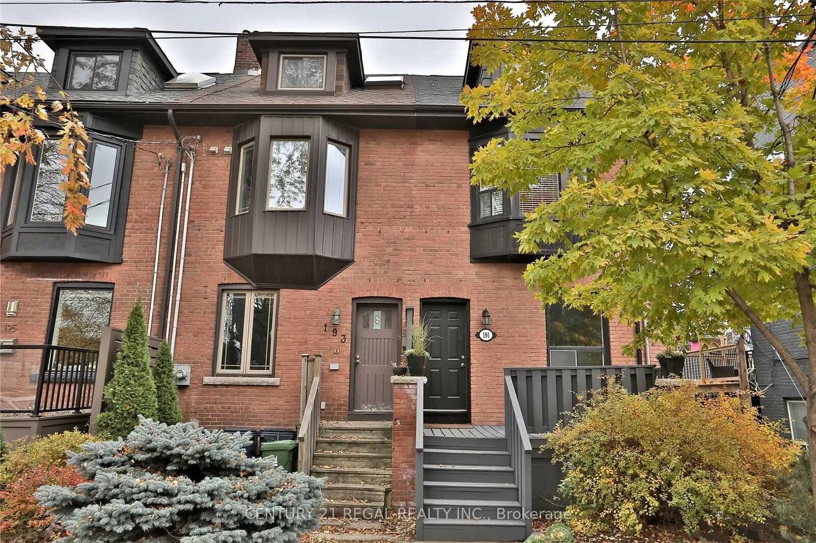 Photo de la propriété:  191 Booth Avenue Main  ON M4M 2M6 