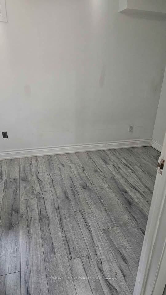 Photo de la propriété: 786 West Shore Boulevard Basement ON L1W 2V3