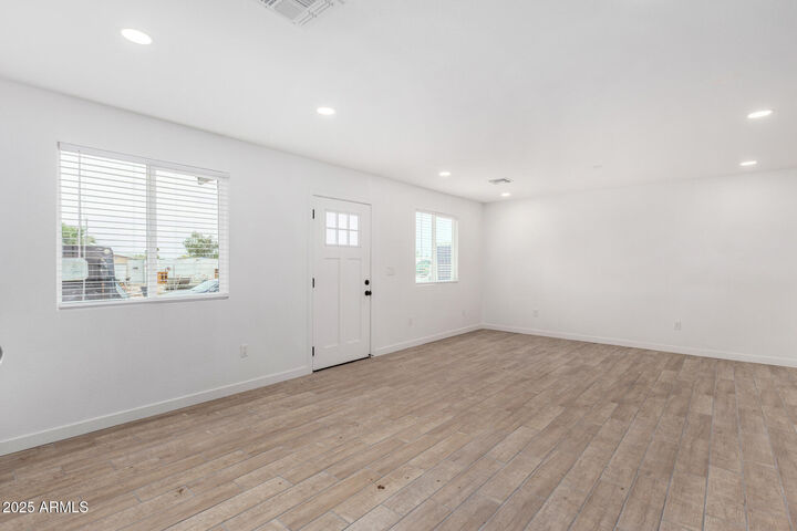 Property Photo:  217 N 88th Place  AZ 85207 