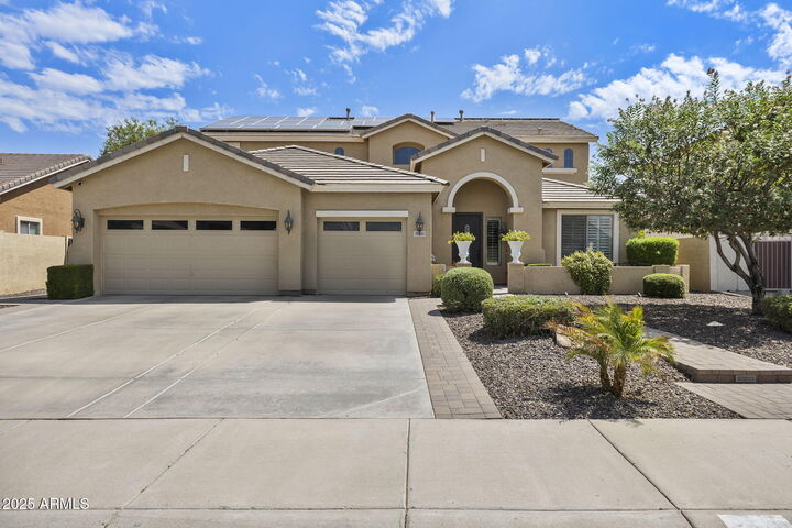 2641 N 149th Avenue  Goodyear AZ 85395 photo