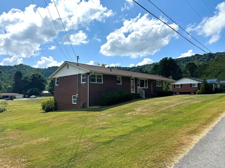 Property Photo: 305 Locust Drive WV 26651