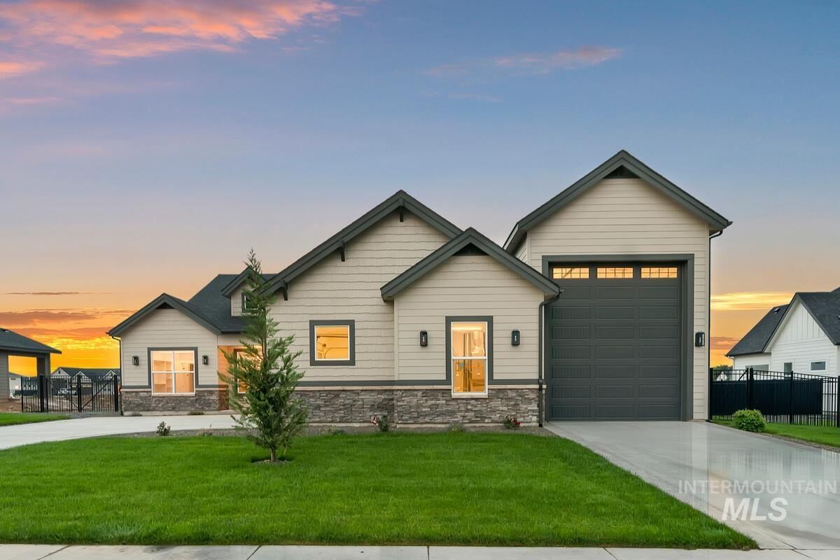 Property Photo: 7197 E Osprey Estates Dr. ID 83686