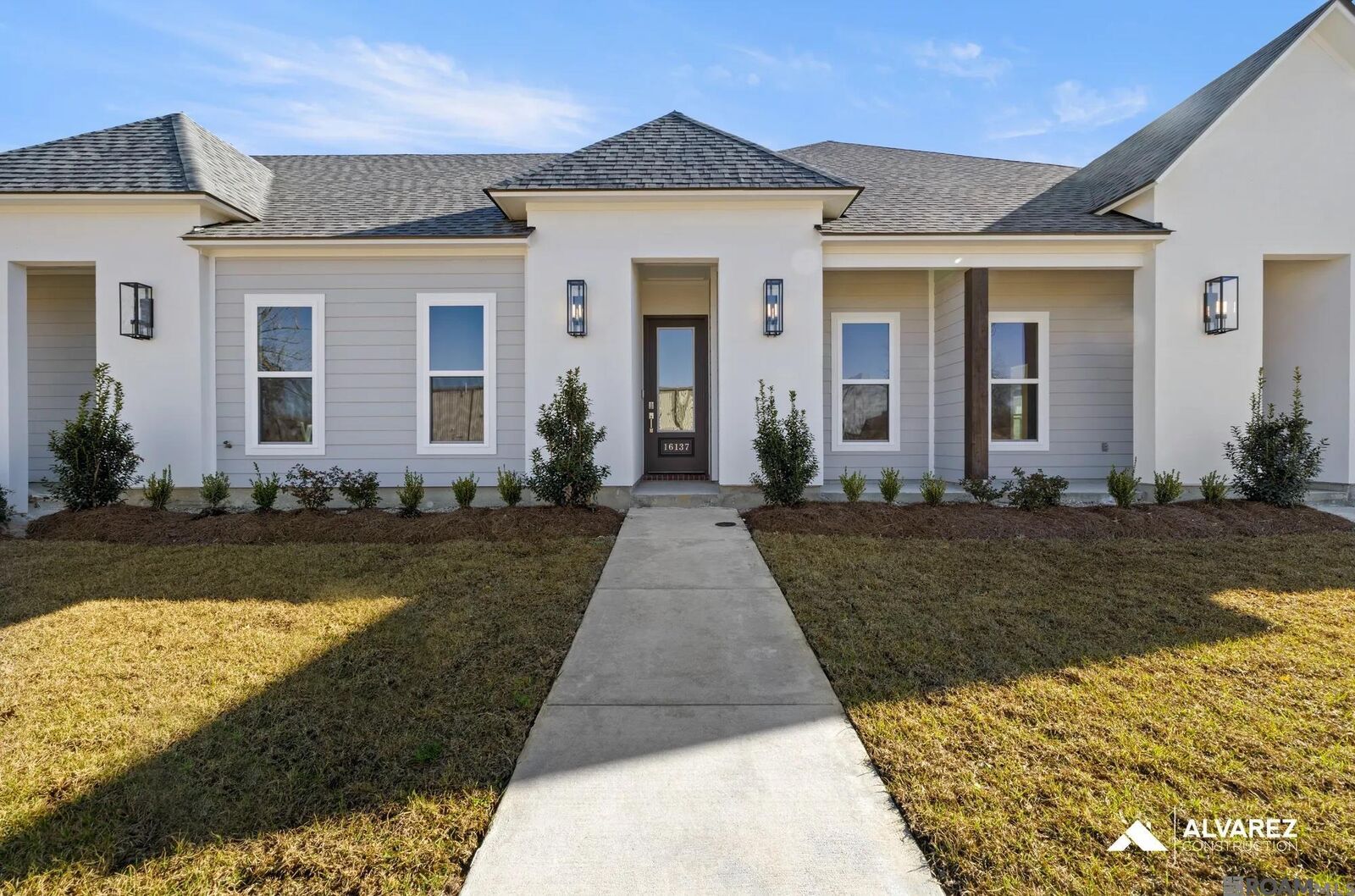 Property Photo:  16137 Chancel Ave  LA 70816 