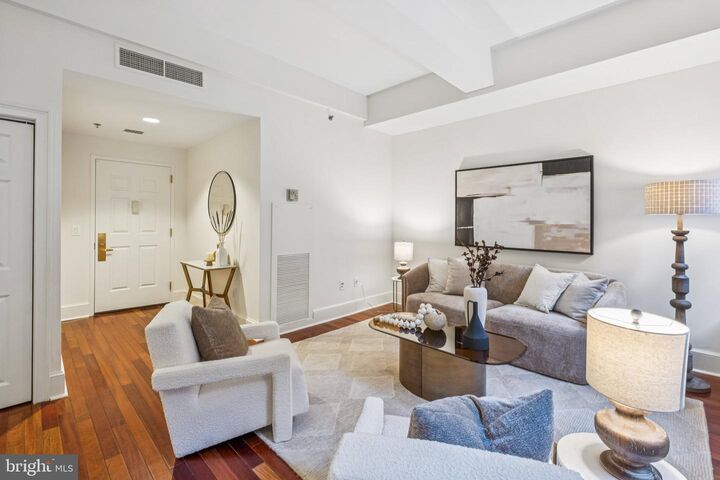 Property Photo: 1500 Chestnut Street 9I PA 19102