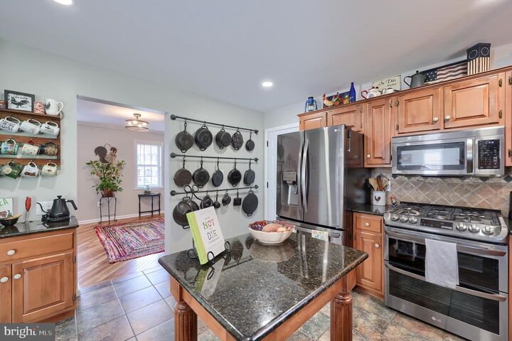 Property Photo: 1307 Cedar Avenue PA 17519