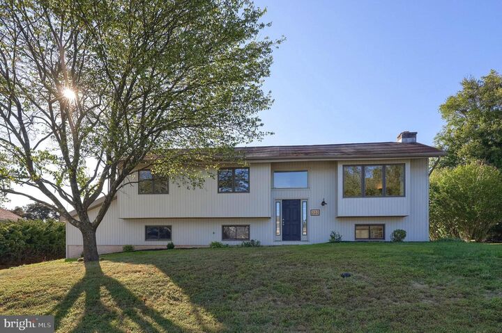 222 Beacon Drive  Phoenixville PA 19460 photo
