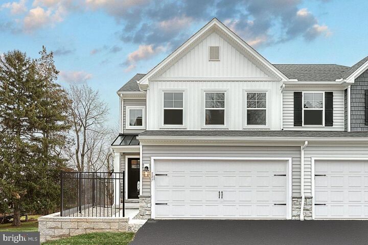 2055 Hampden Court Lot 15  Enola PA 17025 photo